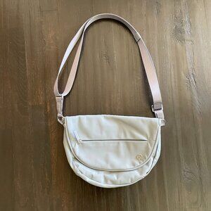 Lululemon All Night Festival Bag 5L